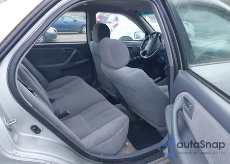 2001 Toyota Camry Ce из США, поврежденный, VIN 4T1BG22K21U021856